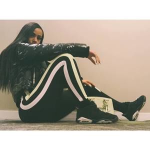 Meet your Posher, Shantel